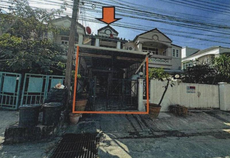 ทาวน์เฮ้าส์หลุดจำนอง ธ.ธนาคารอาคารสงเคราะห์ ปทุมธานี เมืองปทุมธานี บ้านกลาง